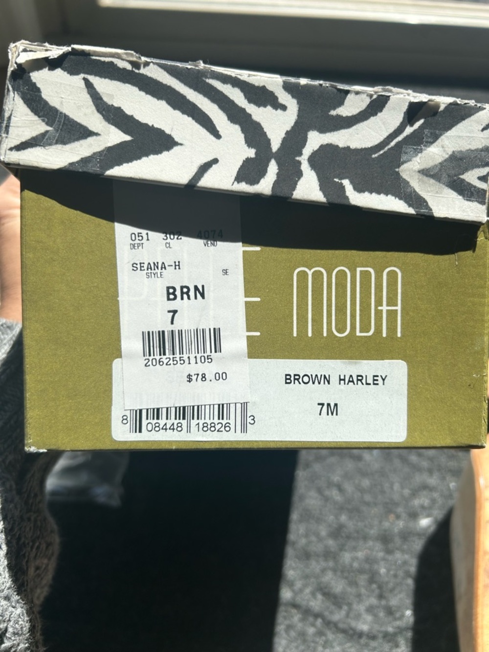 Pelle Moda Olive Green Suede Pointed-Toe Slip-On Mules - Picture 4 of 4